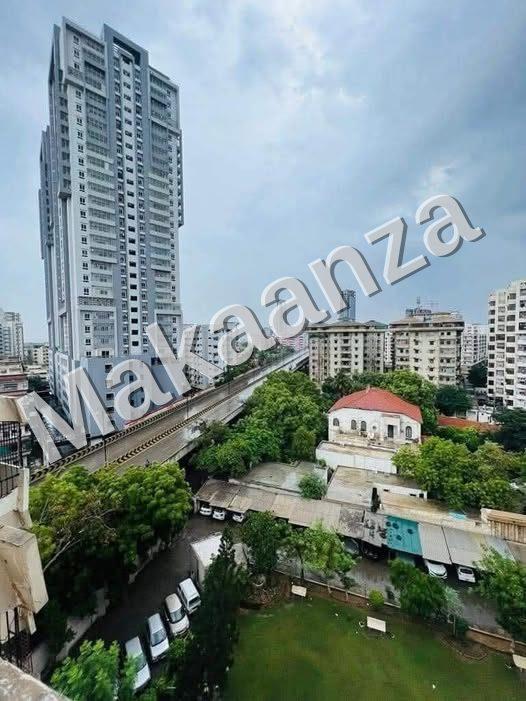 Flat Available for Rent