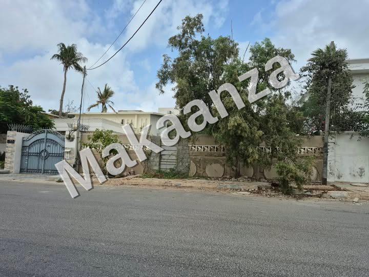 500 Yards Open Plot For Sale